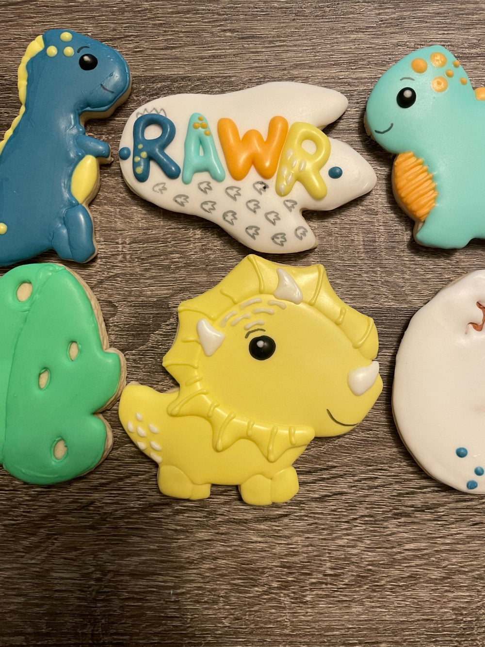 Dinosaur Cookies