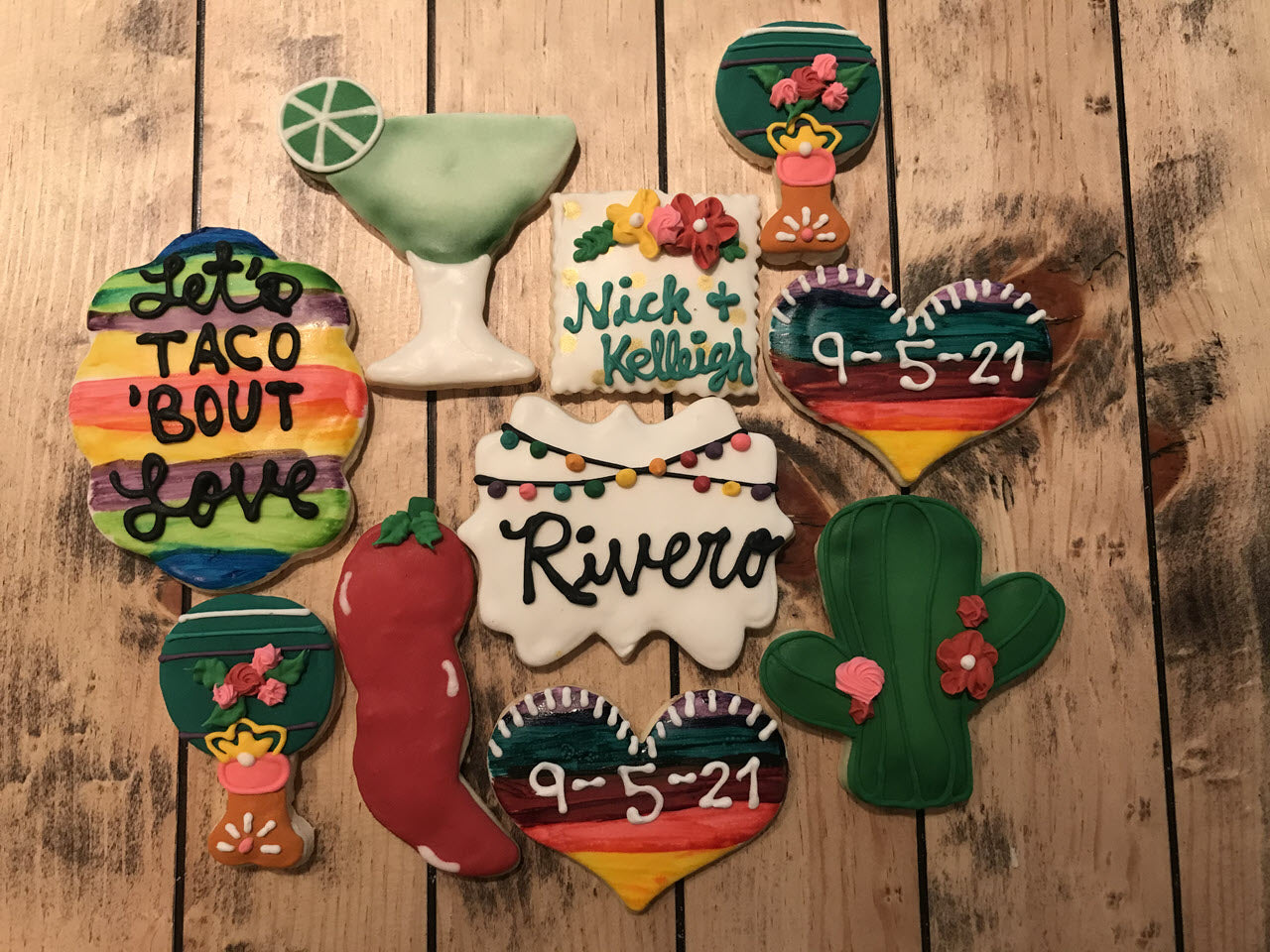 Fiesta Engagement Cookies Dozen